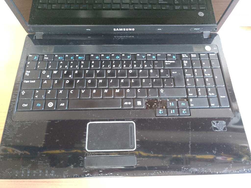 Samsung R620 yedek parçalık 16 inç özel ekran - 2