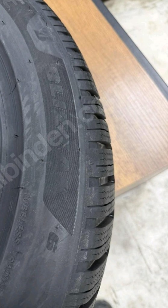 KIŞ LASTİĞİ BRIDGESTONE Blizzak 6 235/50 R19 103V XL