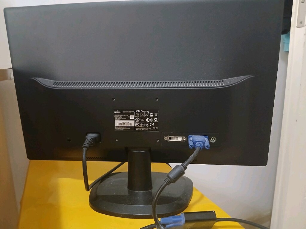 monitör fujitsu - 3
