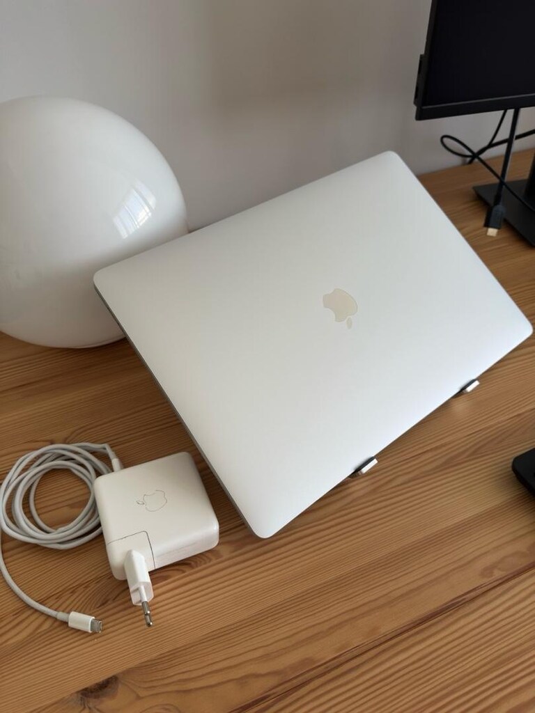MacBook Pro 2019 16” i7 16GB Kutulu Temiz Kullanılmış - 3