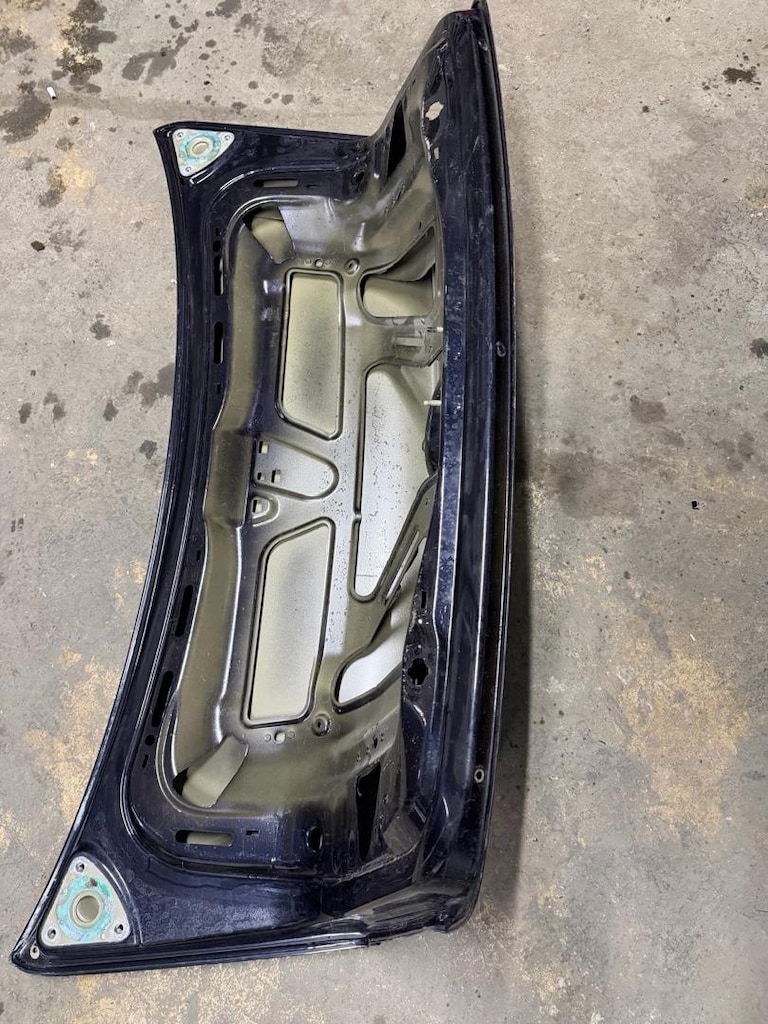 passat B6 bagaj kapağı çıkma orinal - 12