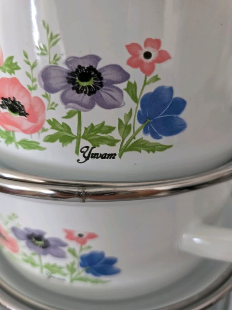 Yuvam Marka Vintage Çiçek Desenli 5'li Emaye Tencere / Saklama Kabı Se - 2