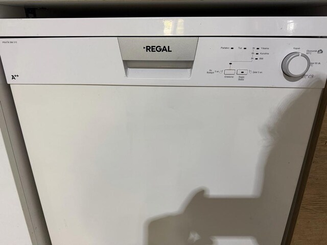 Regal Bulaşık Makinesi