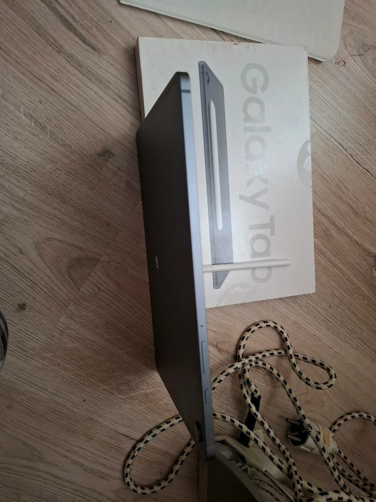 SIFIR 2YIL GARANTİLİ 128GB 6RAM10.9İNÇ ORJİNAL SAMSUNG TABLET S10 LİTE - 8