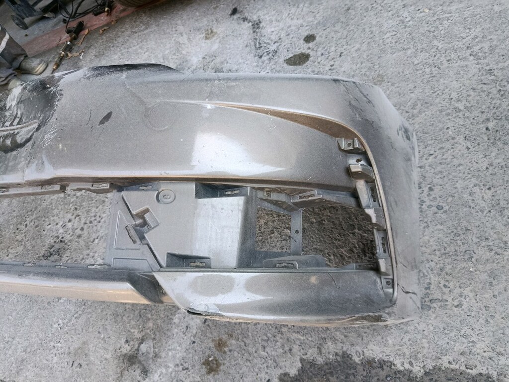 temiz Toyota Corolla ön tampon - 3