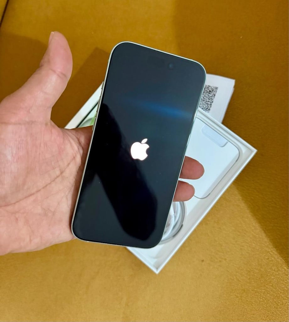 iPhone 15 256 GB ( hatasız garantili ) - 6