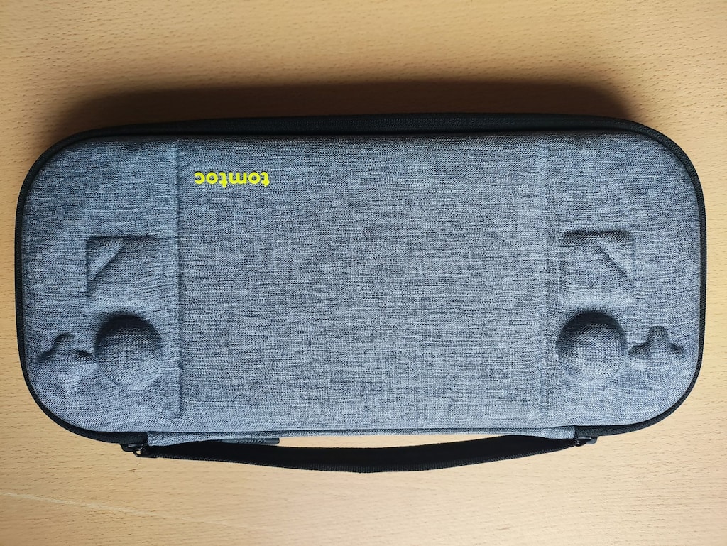 Steam Deck 1TB ü+ 256GB Samsung SD Kart - Tomtoc Çantalı - 7