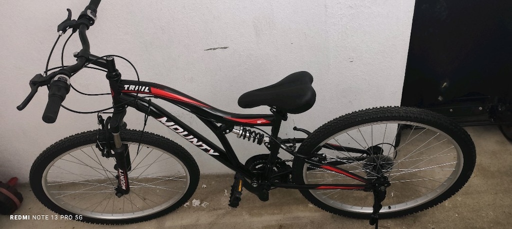 Model: Mounty Trail Jant: 26 jant Vites: 21 vites Amortisör - 4