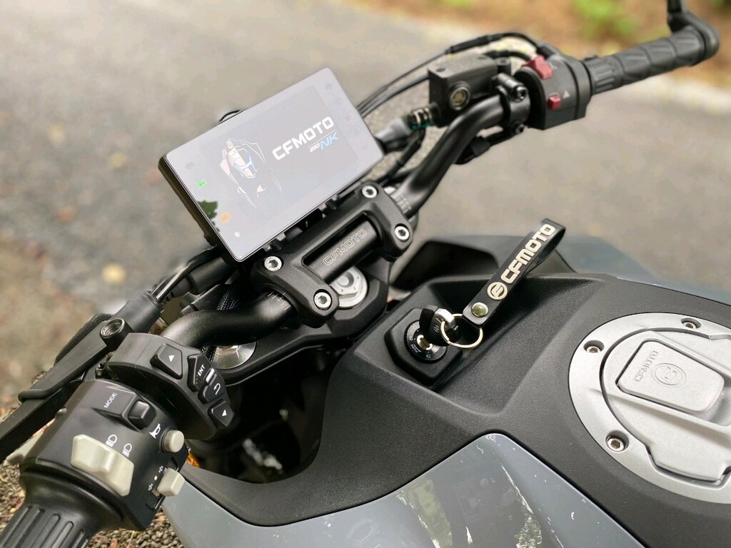 CF MOTO 250 NK - 9