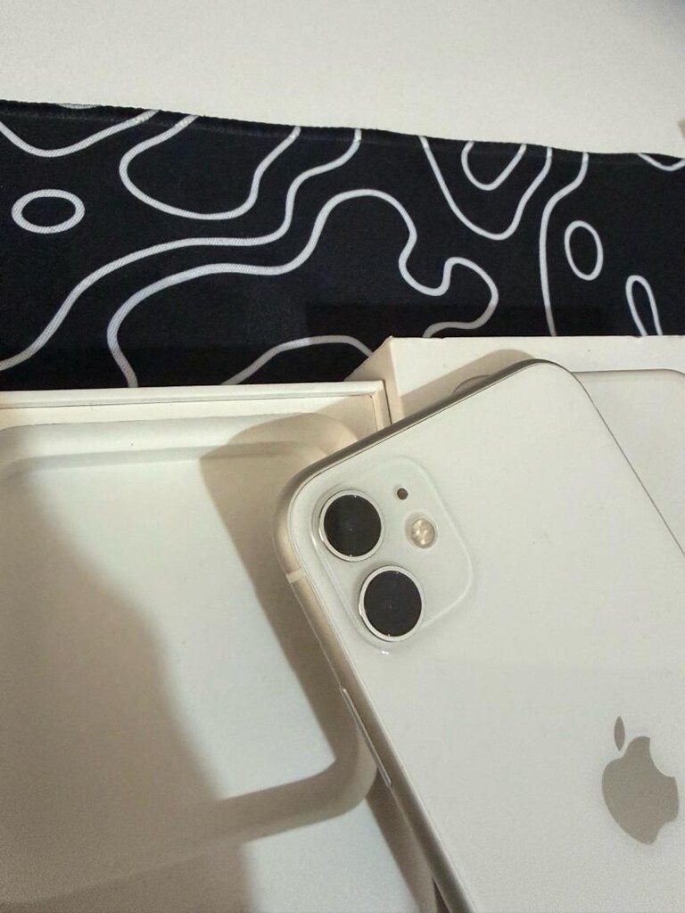 Nokta Hatasız İphone 11 128gb - 5