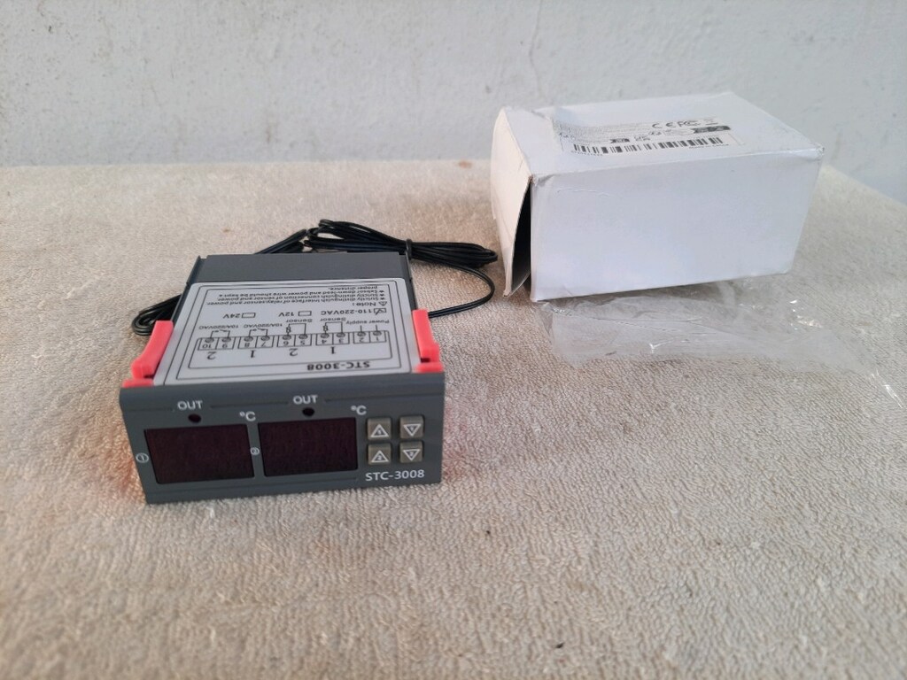 STC-3008 TERMOSTAT ÇİFT EKRANLI 220V 10A - 3