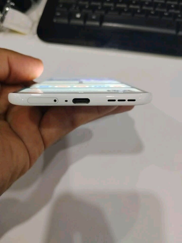 tecno slim 8 gb 256 garanti li 2 aylık - 4