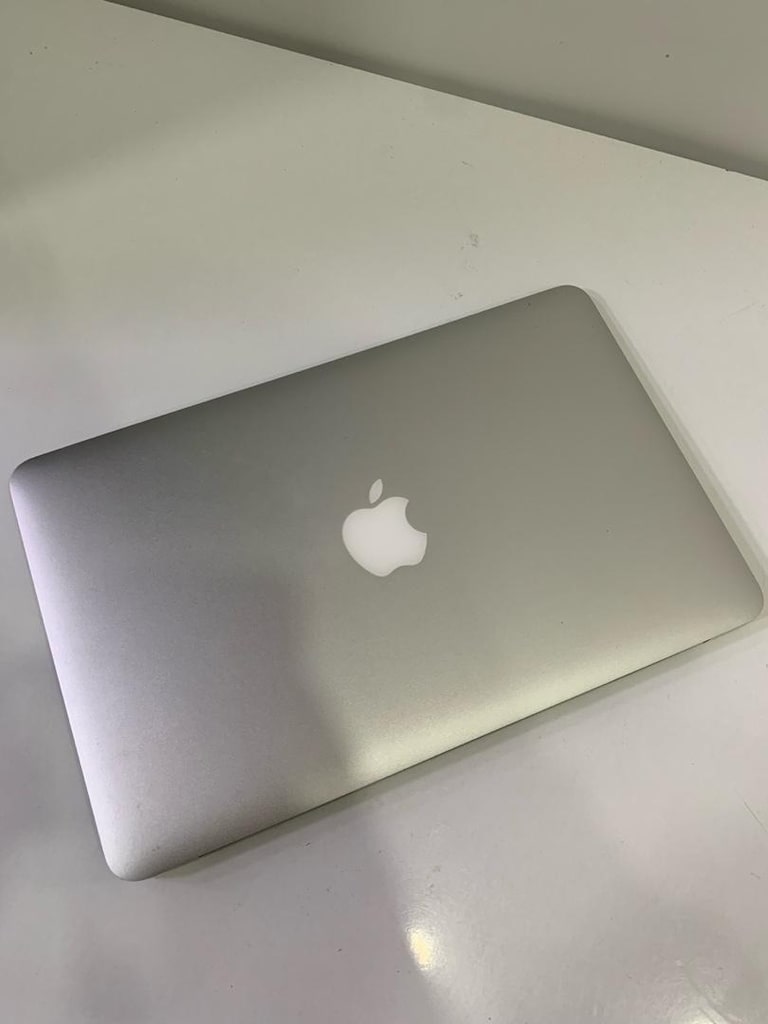 Macbook Air 2015 11 inç i5 4 ram 128 Ssd Monterey A1465 model - 5