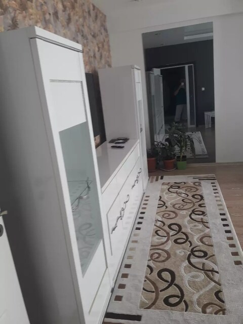 Mobilya imalat, montaj veya söküm işlemi yapilmaktadir