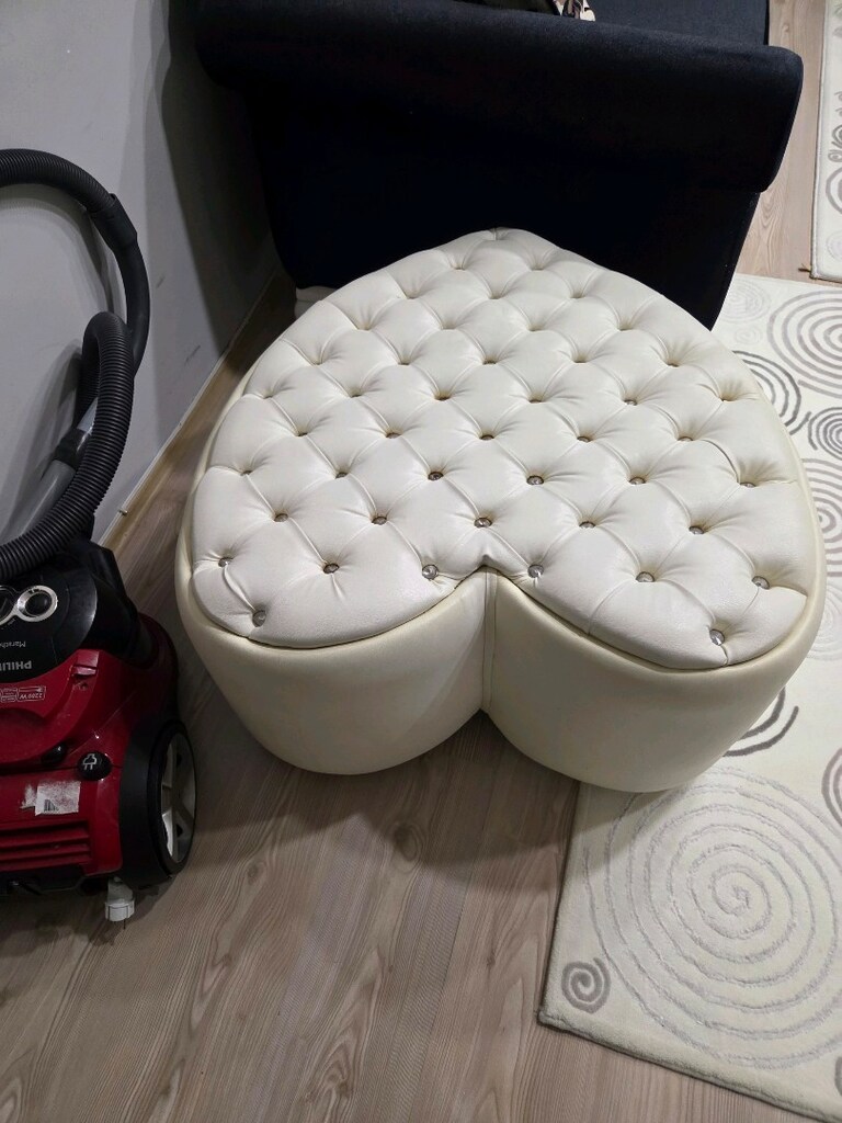 KALPLİ PUF MOBİLYA DEKARASYON KOLTUK - 2