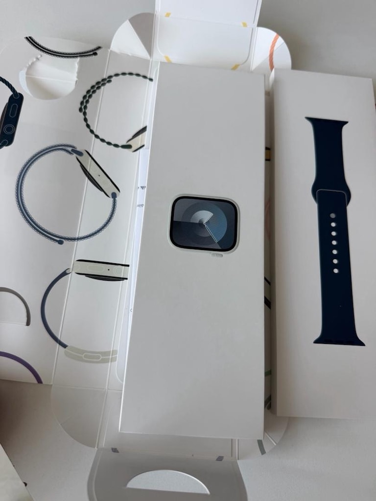 Apple Watch 9 45mm - 4