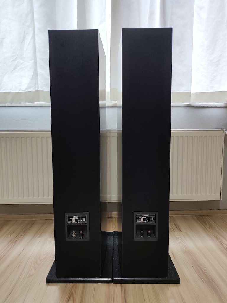 FOCAL CHORUS 726V KUSURSUZ - ÖZEL GRANİT STAND ve SPİKELERİ İLE - 2