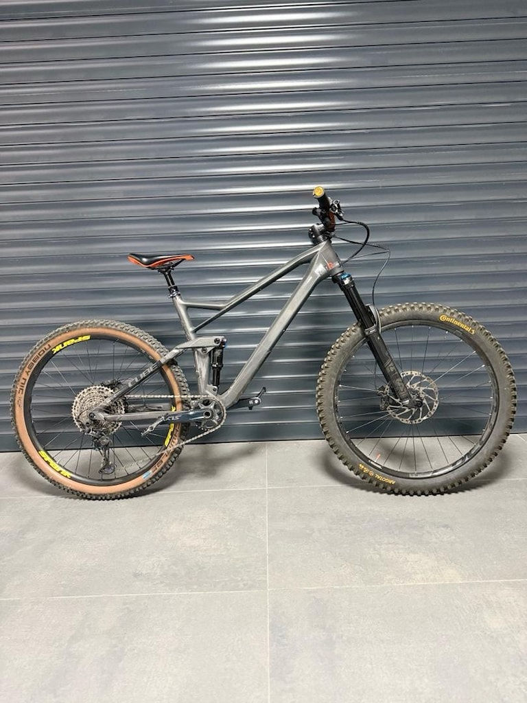 Cube Stereo 140 HPC Race Karbon ENDURO