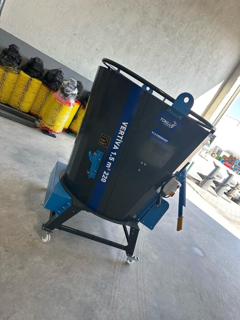 EV ELEKTRİKLİ YEM KARMA 220V - 4