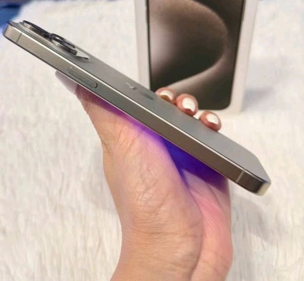İlk Sahibinden İPhone 15 Promax - 2