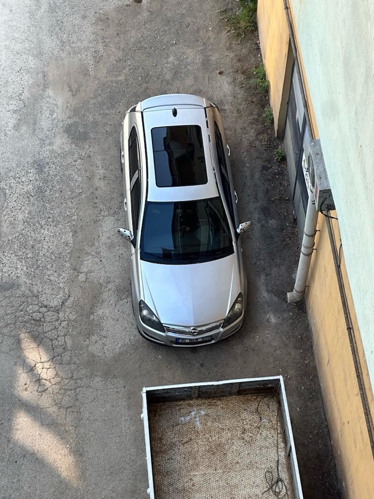 opel astra - 2