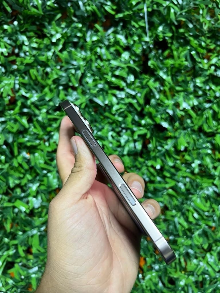 iPhone 16 Pro Max yd - 5