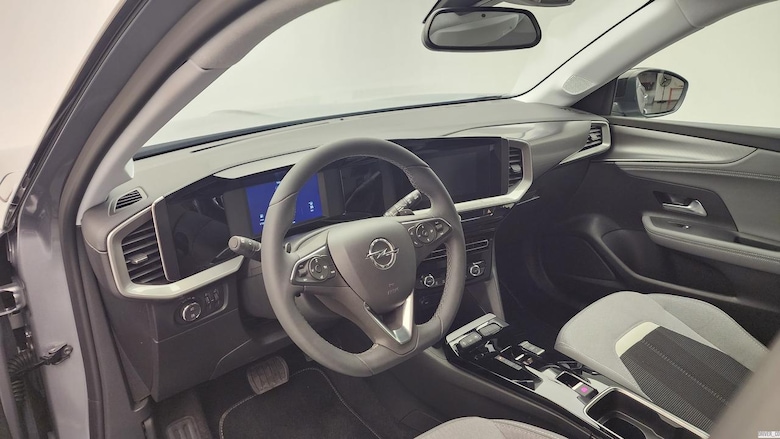 Opel MOKKA 1.2 130 AT8 EDITION - 12
