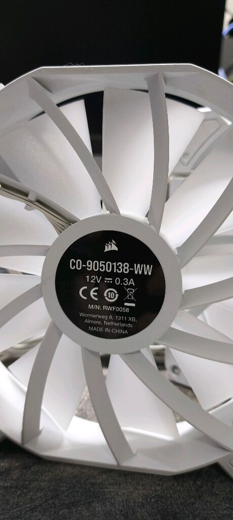 Corsair icue sp140 rgb elite - 2