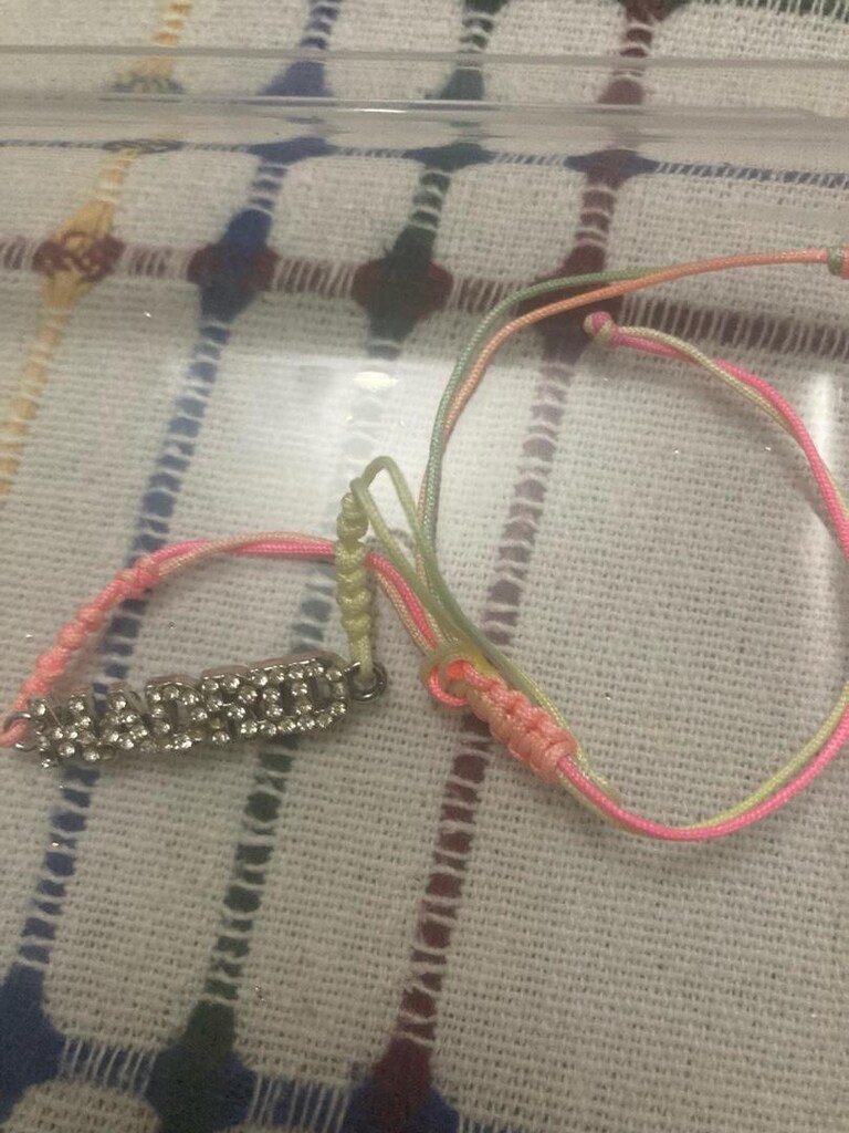 Kadın bileklik iki tane - 2