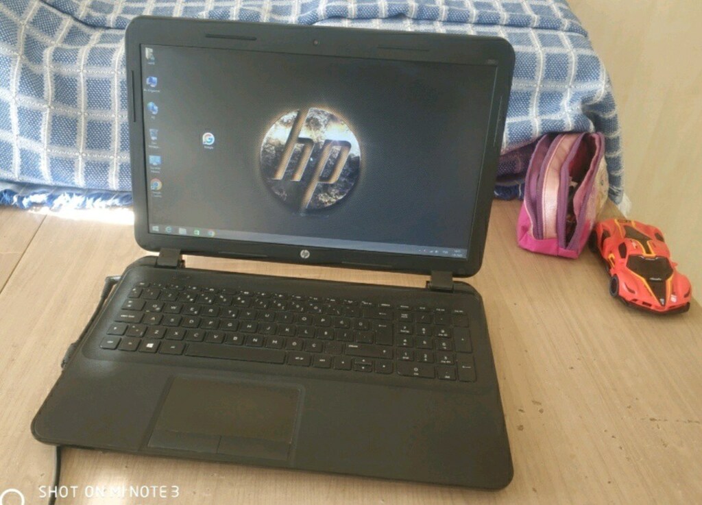hp slım kasa Bluetooth özellikli 4 GB rem temiz laptop - 4
