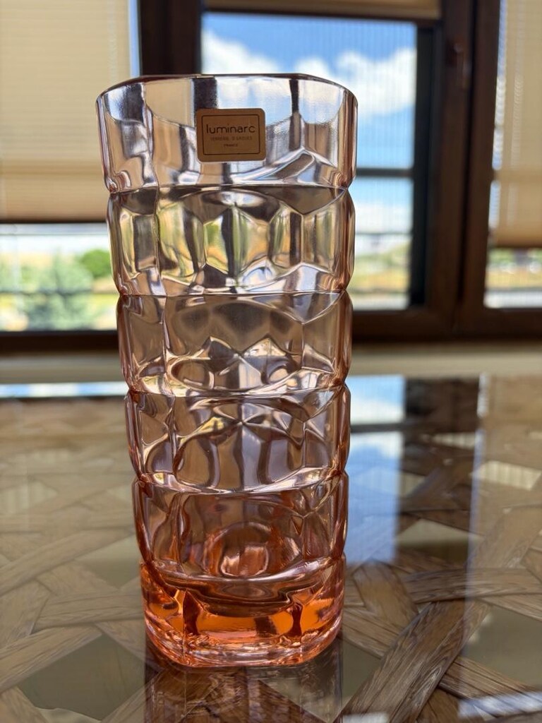 Vintage Luminarc Üçgen Pembe Vazo 17cm