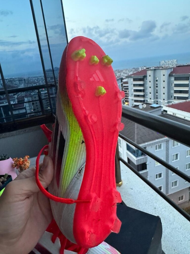 Adidas F50 League Krampon (44 Numara) - 4
