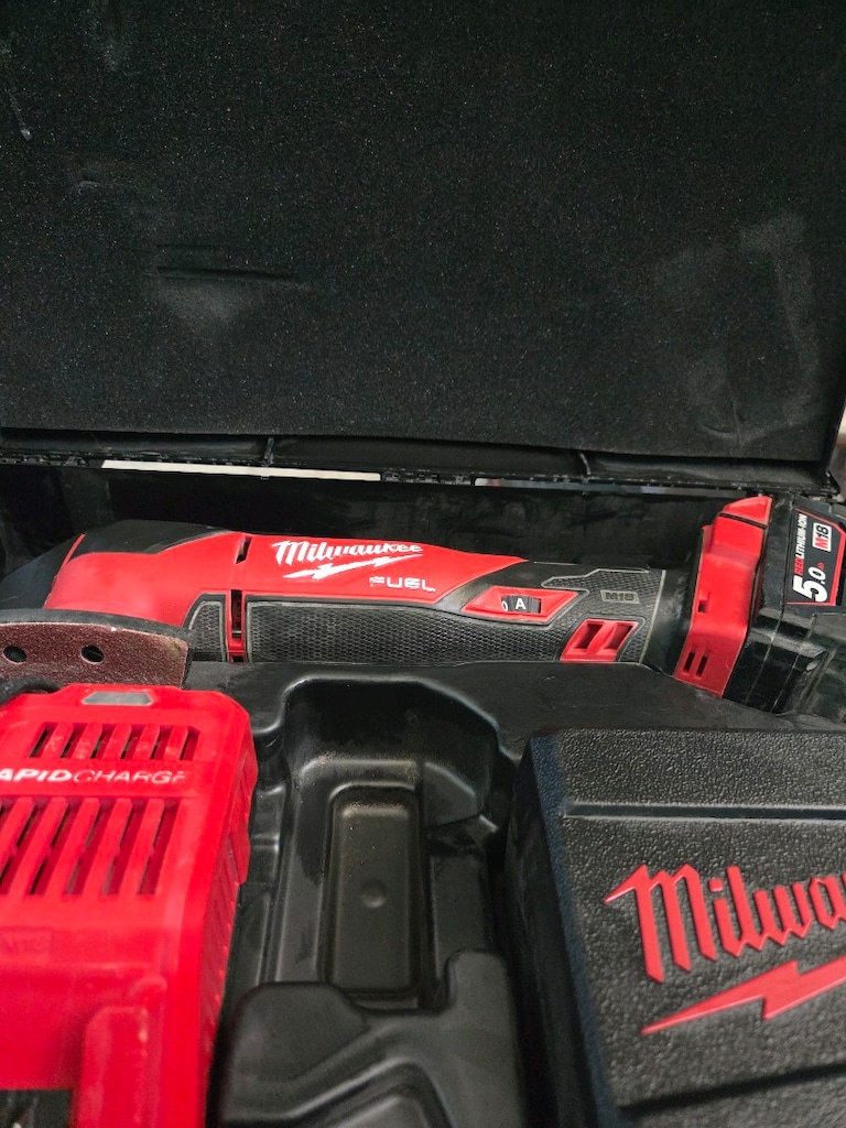 Milwaukee raspalama + tilki kuyruğu + maxextra akülü testere - 4