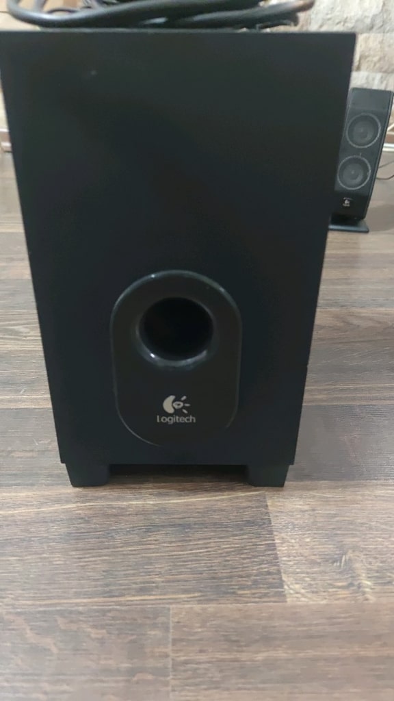 LOGİTECH X-540 5.1 SURROUND SES SİSTEMİ/ ÇOK TEMİZDİR - 3