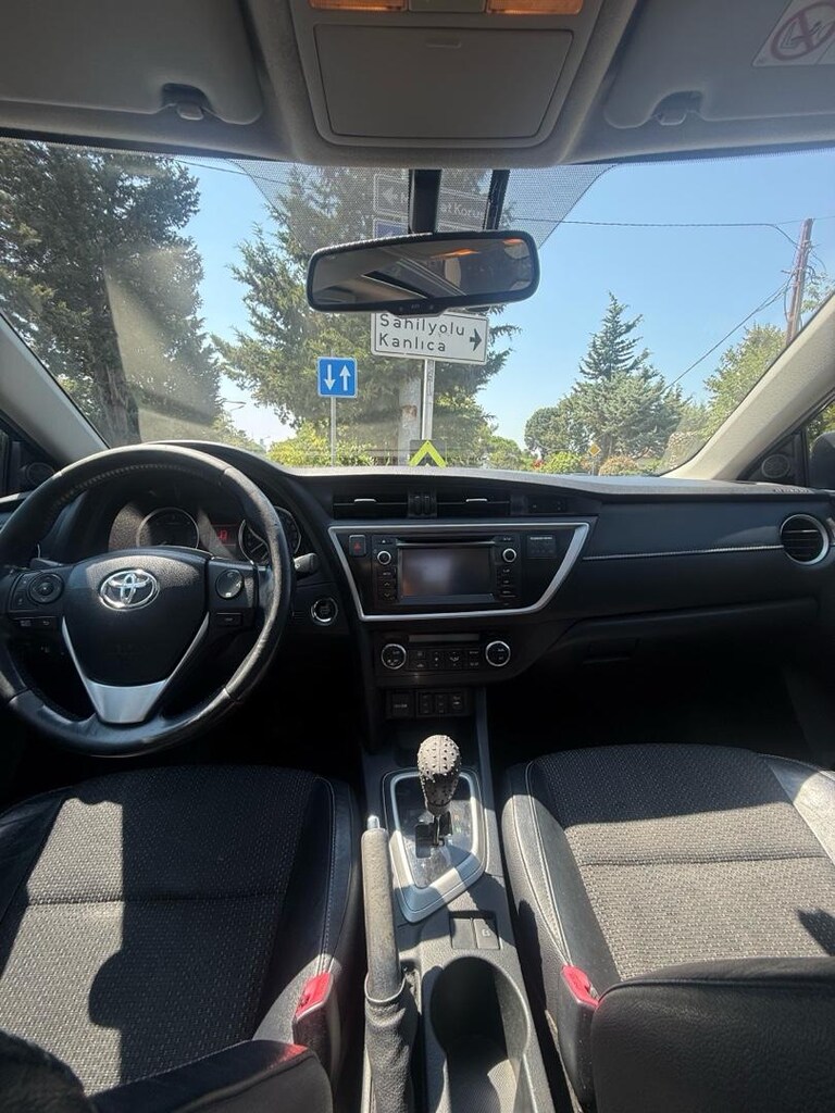 Sahibinden Toyota Auris 1.4 D-4D Premium 2013 Model - 10