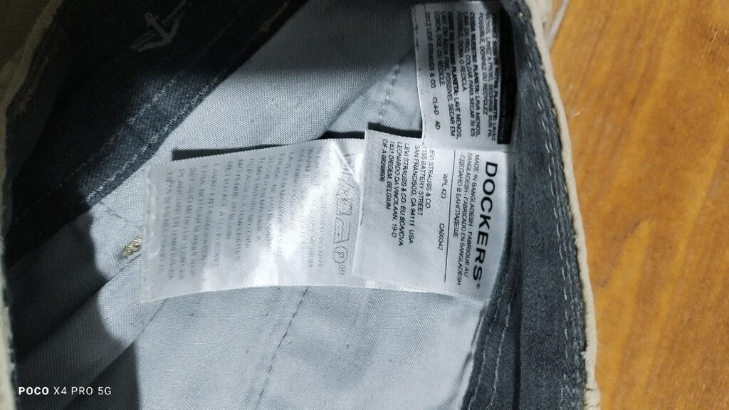 #Dockers likralı  pantolon..Ağda yırtık var, terzide halledilir. - 7