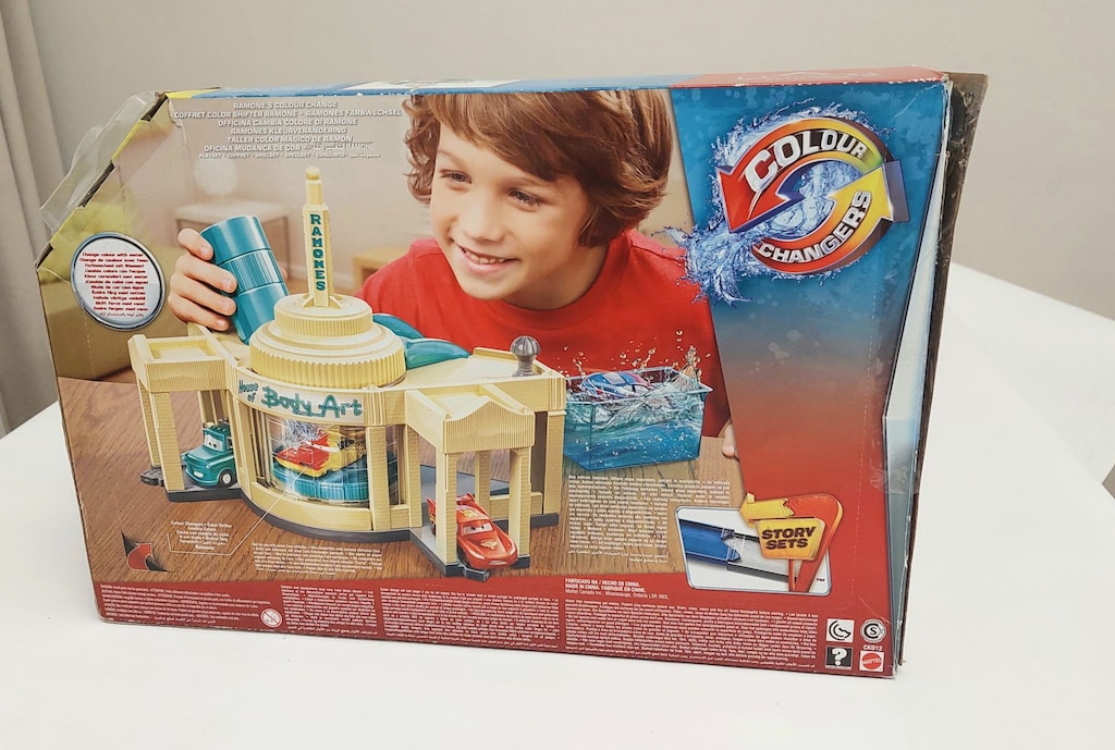 Şimşek McQueen Renk Değiştiren Araçlar İstasyonu (House of Body) - 2
