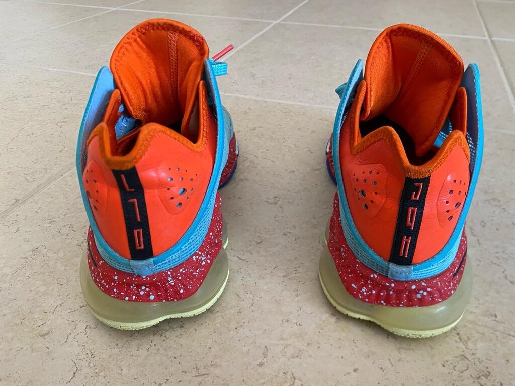 Nike LeBron 19 low - 3
