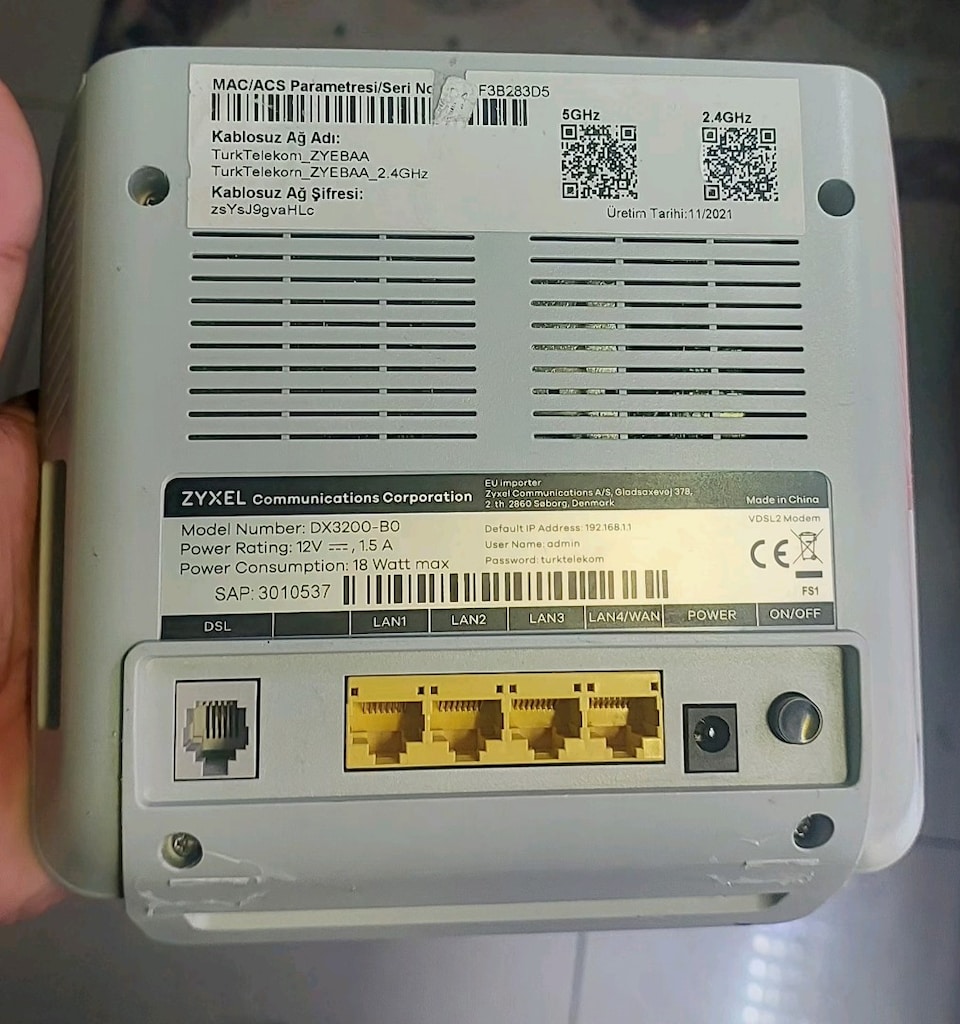 ZYXEL WIFI 6 VDSL2 MODEMLER AYAKLAR KIRIK - 3