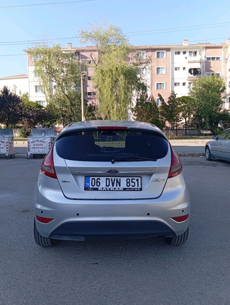 2010 Fiesta 1.4 tdci titanyum - 2