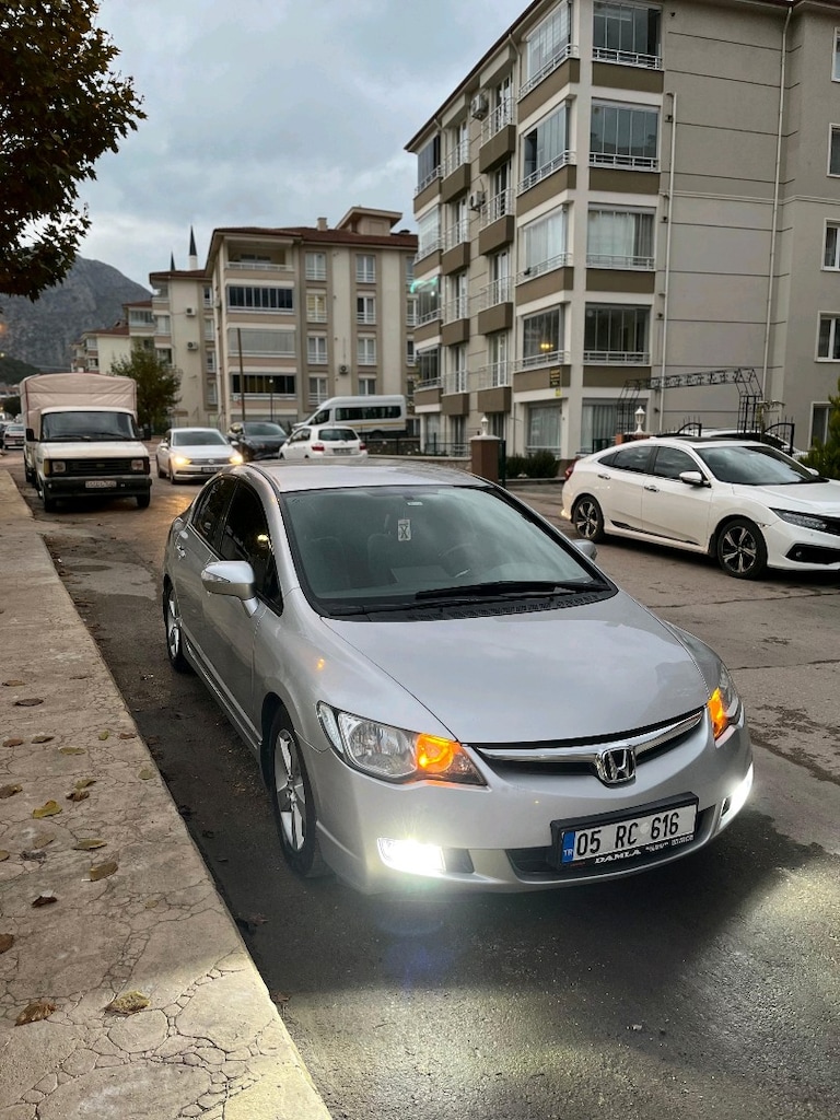 Hatasız Honda Civic FD6 - 3