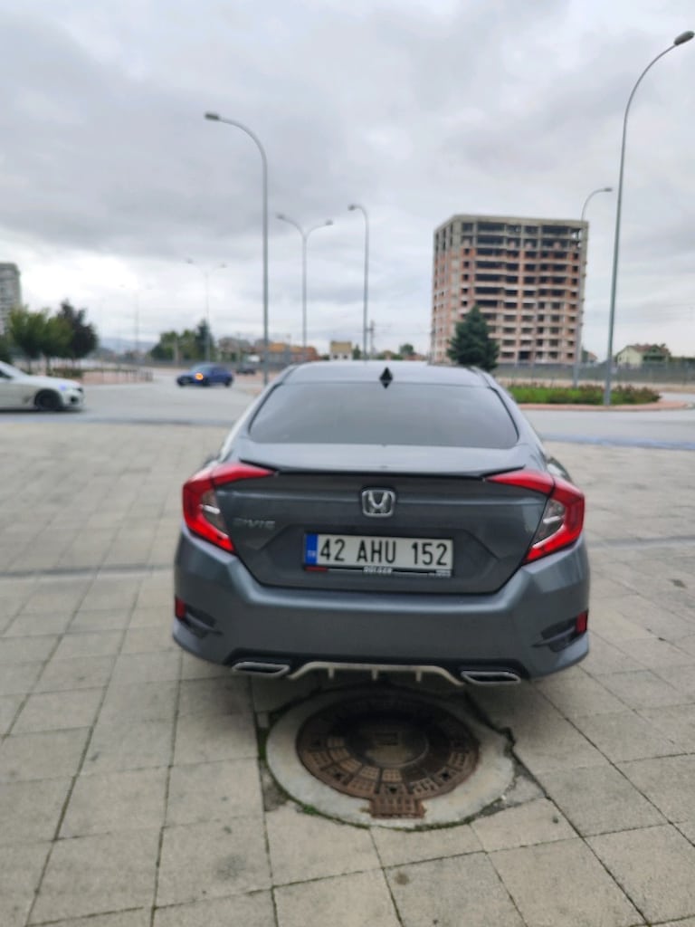 Ögretmenden temiz, bakımlı, masrafsız,yakıt, cimrisi Honda civic - 4
