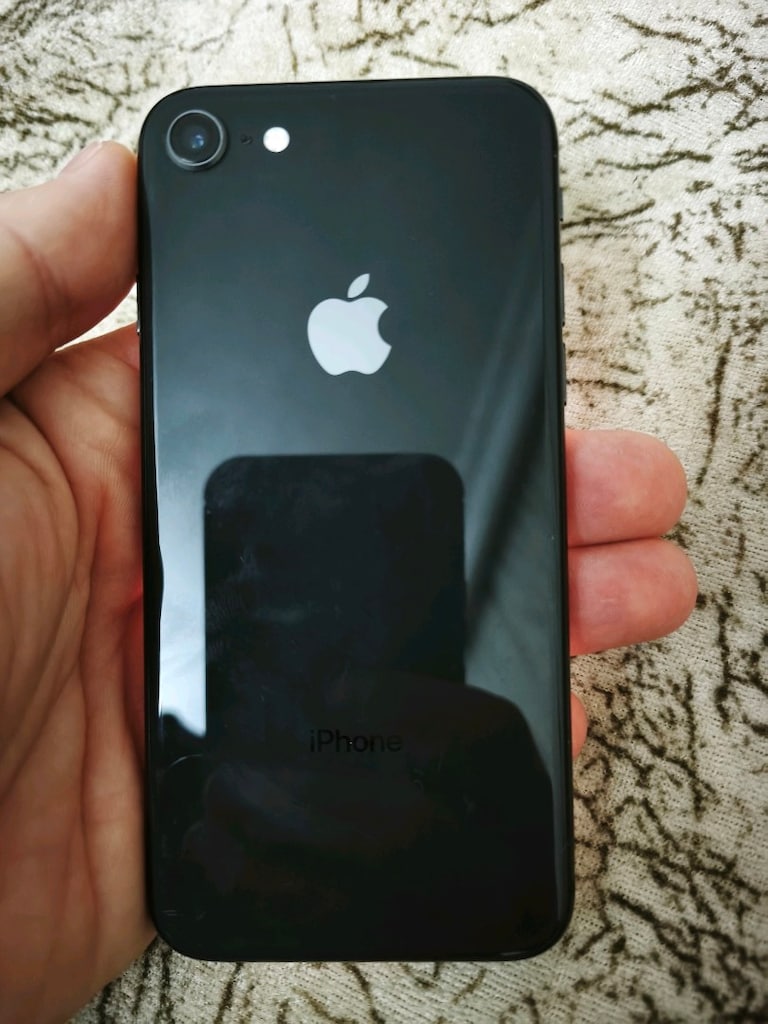 iPhone 8 YD 64 GB temiz cihaz - 5