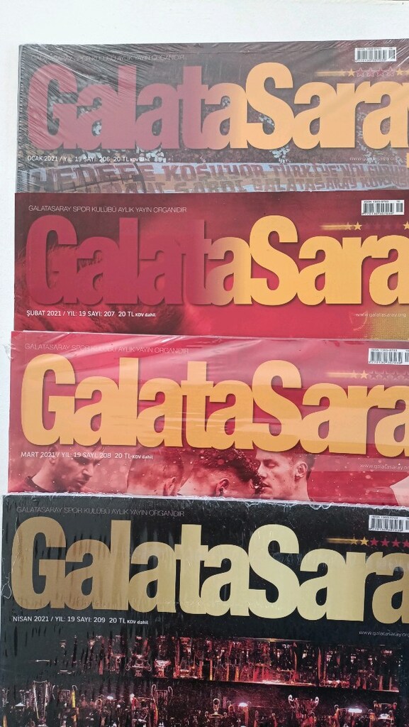 Galatasaray Dergileri - 18 Adet - 5