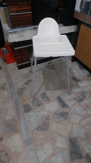 ikea mama sandalyesi