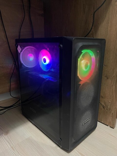 RX 7600 - 32 GB RAM - MASA SANDALYE FULL SET HER ŞEY DAHİL!