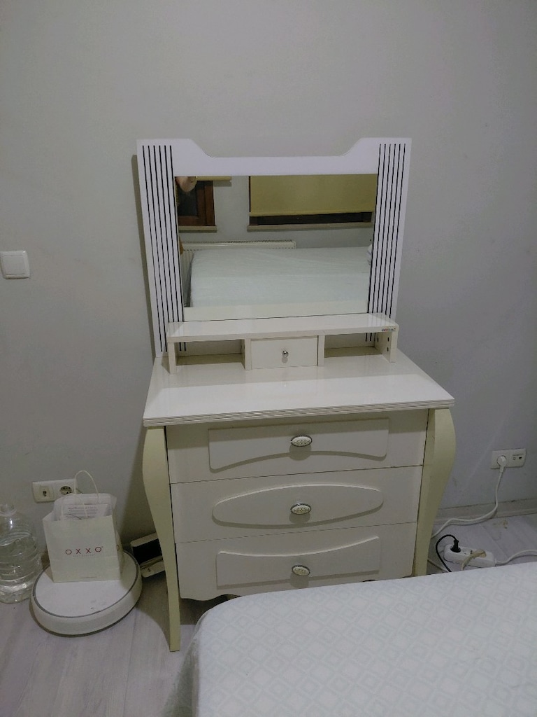 gardorap ve cekmeceli dolap - 2