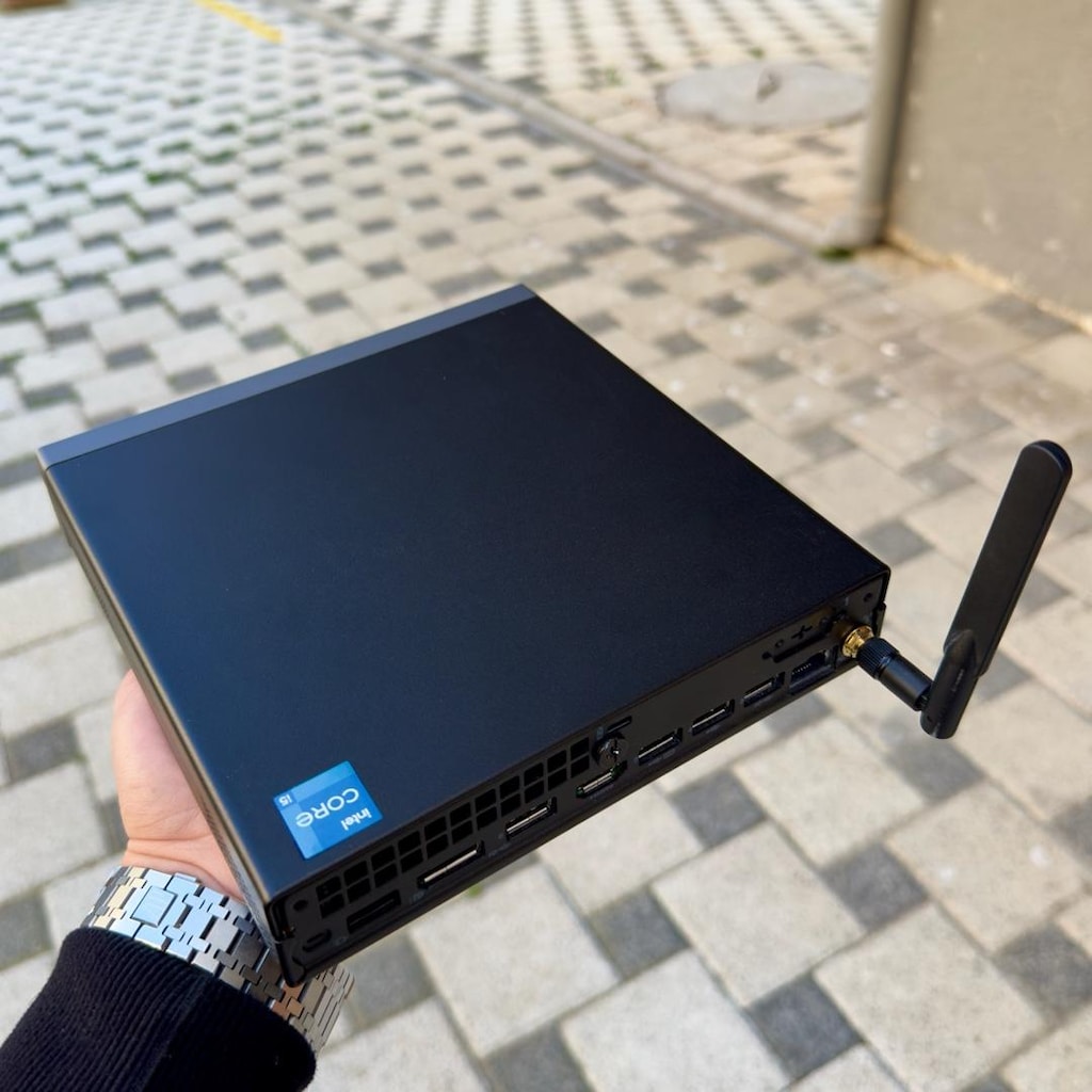LENOVO Mini PC Intel Core i5 13420H 32 GB RAM 512 GB SSD - 3
