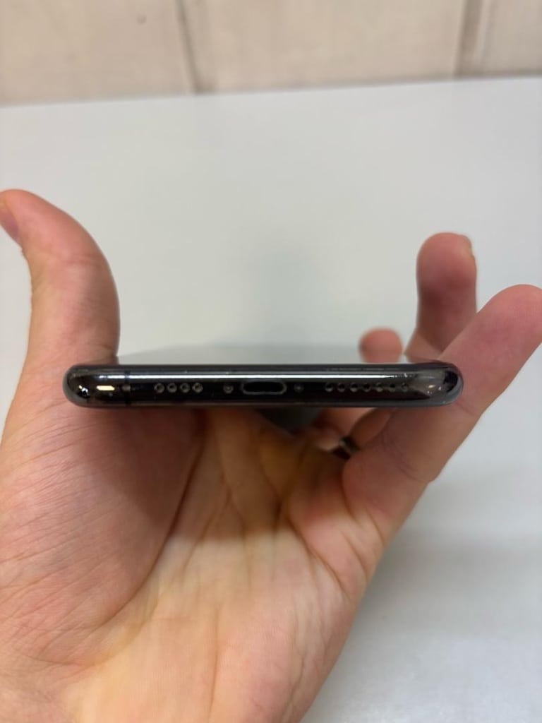 Sahibinden iPhone 11 Pro Max - Değişensiz - Kullanıma Açık - 5