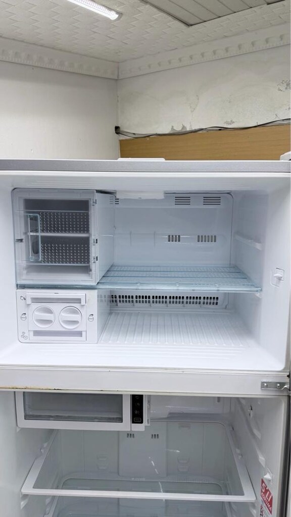 Arçelik 5847 NF NoFrost Buzdolabı – 610 L – Çok Temiz - 12